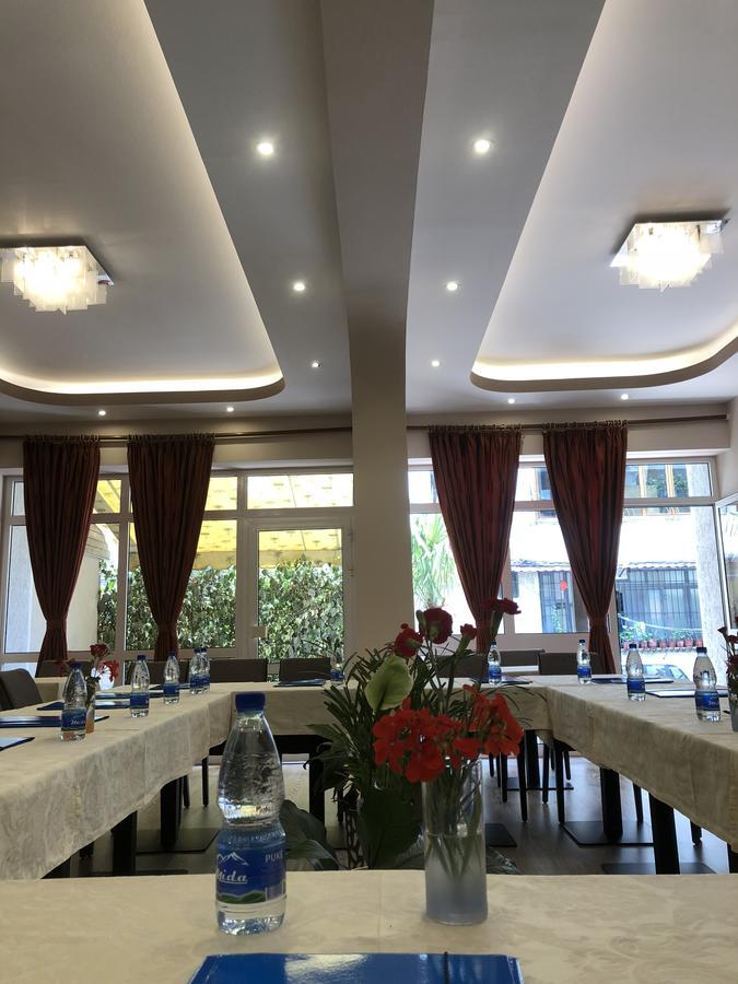 Hotel Palma Tirana Exteriér fotografie